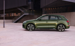 Desktop image. Audi Q5 40 TDI quattro S-tronic 2020. ID:130825