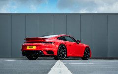 Desktop image. Porsche 911 Turbo S UK Version 2020. ID:131171