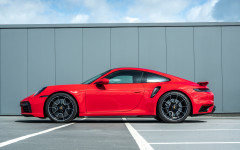 Desktop image. Porsche 911 Turbo S UK Version 2020. ID:131172