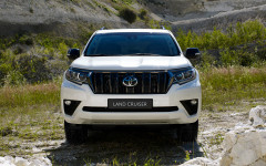 Desktop image. Toyota Land Cruiser 2021. ID:132343