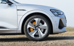 Desktop image. Audi e-tron Sportback UK Version 2020. ID:133132