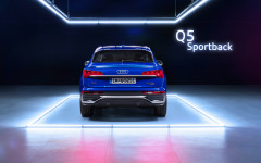 Desktop image. Audi Q5 Sportback 45 TFSI quattro 2021. ID:133372