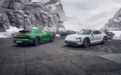 Desktop image. Porsche Taycan 4S Cross Turismo 2022. ID:138013