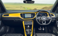 Desktop image. Volkswagen T-Roc Cabriolet R-Line UK Version 2021. ID:138914