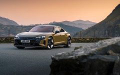 Desktop image. Audi RS e-tron GT UK Version 2021. ID:139876