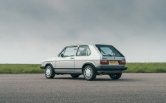 Desktop image. Volkswagen Golf I GTI 3-door UK Version 1976. ID:143364